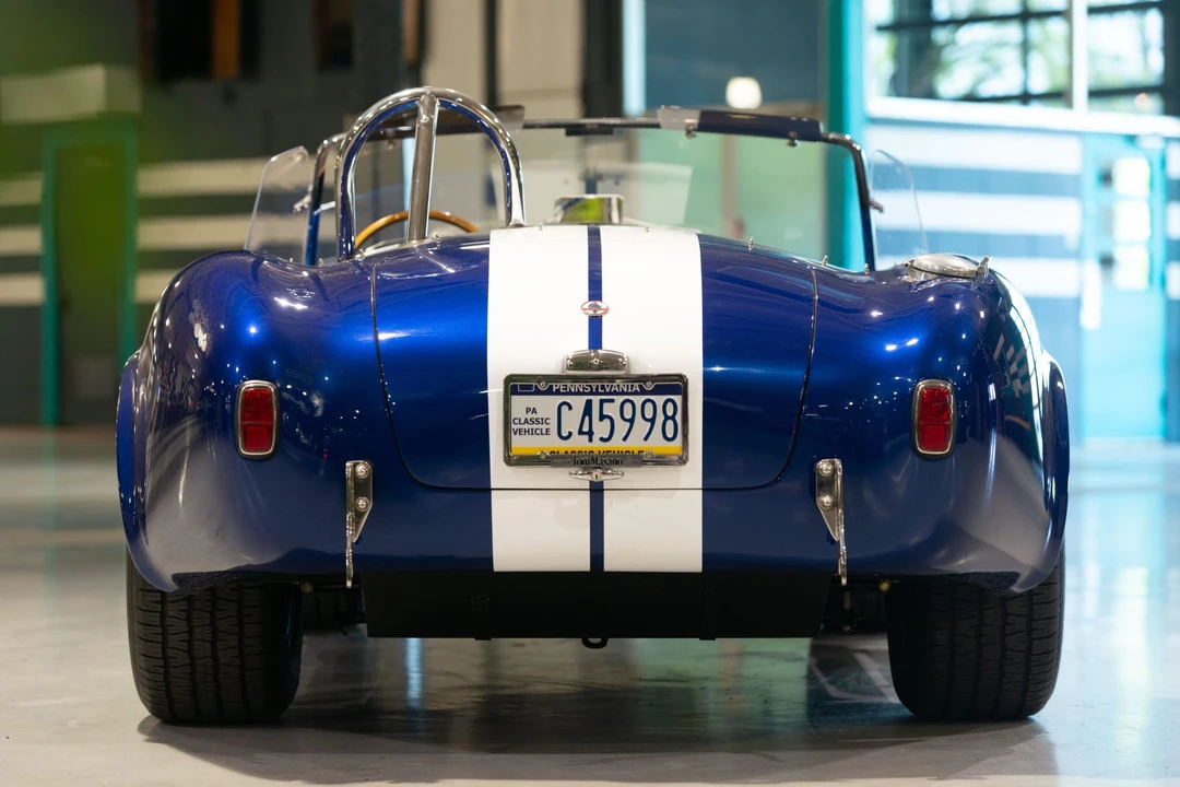 Shelby Cobra Replica - Image 5 of 31