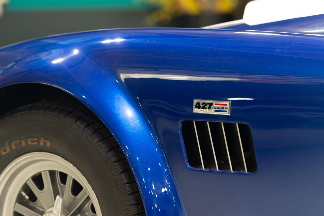 Shelby Cobra Replica - Image 29 of 31