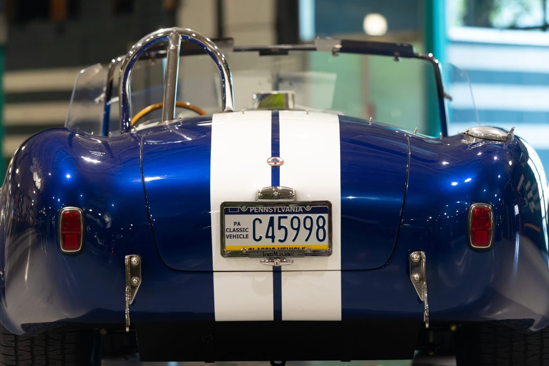 Shelby Cobra Replica - Image 15 of 31