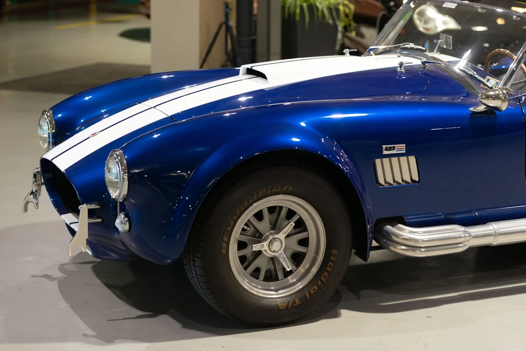 Shelby Cobra Replica - Image 11 of 31