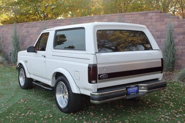 1987 Ford Bronco 4th Gen - Image 2 of 7