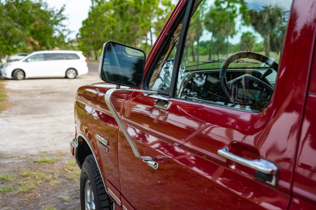 1991 Ford Bronco 4th Gen - Image 24 of 31
