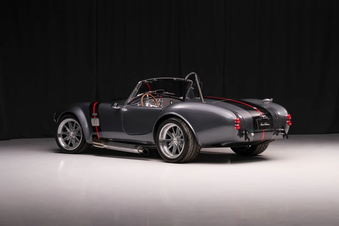 Shelby Cobra Replica - Image 4 of 31
