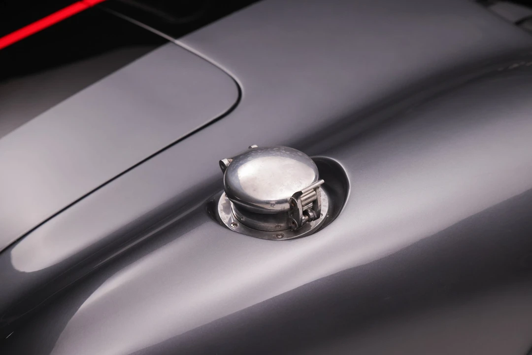 Shelby Cobra Replica - Image 22 of 31