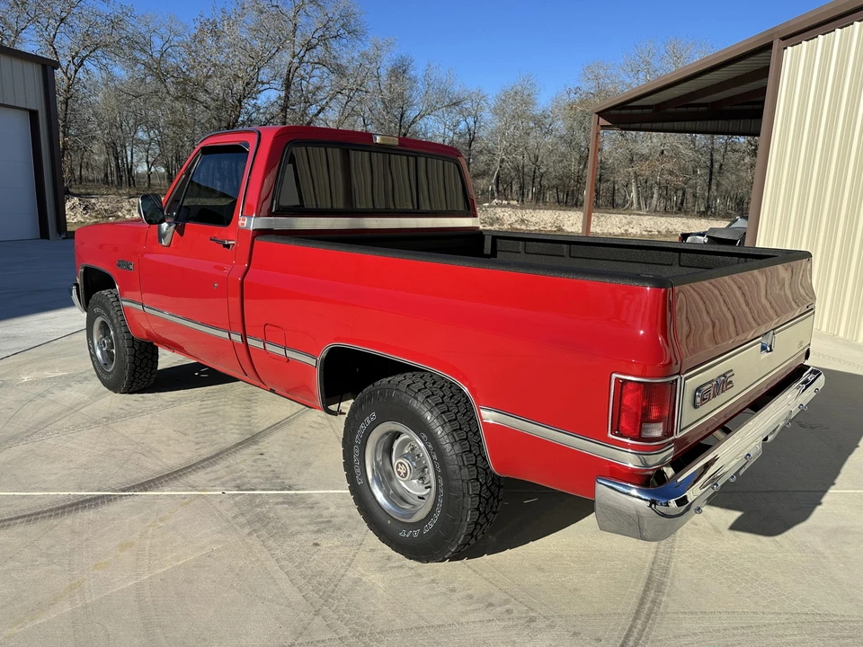 1987 GMC C/K 3rd Gen - Image 12 of 31