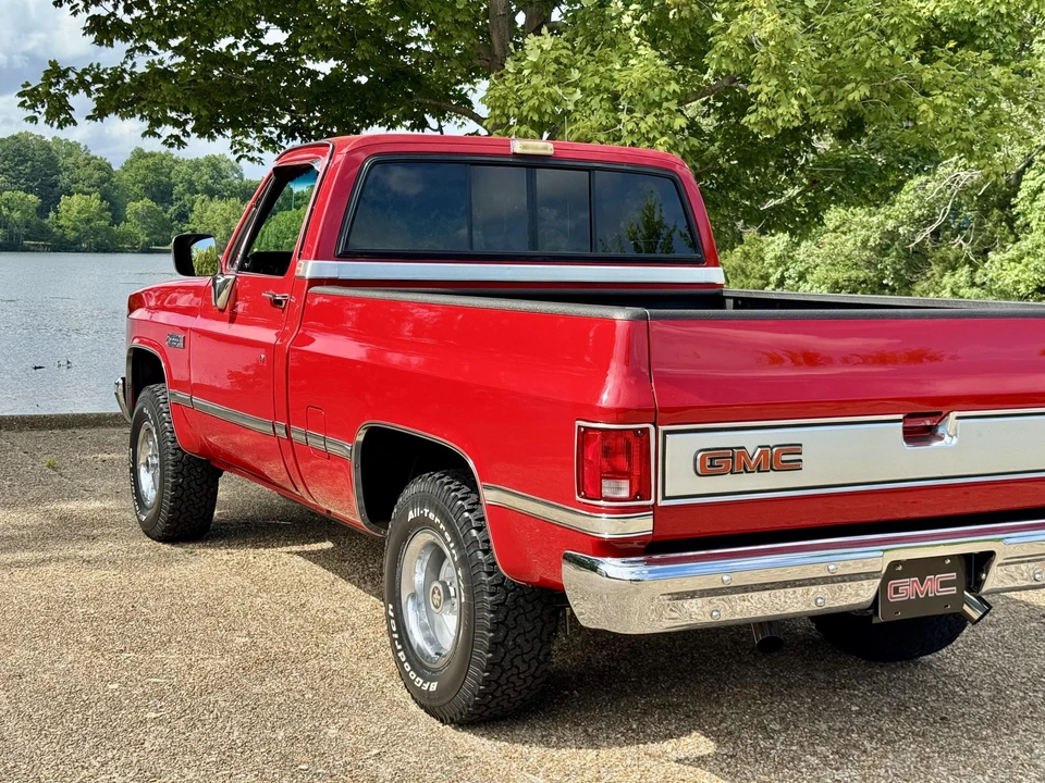1987 GMC Sierra 1st Gen - Image 19 of 31