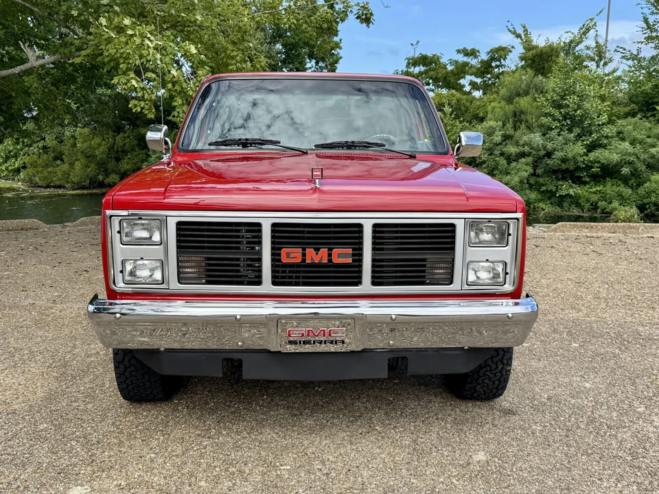 1987 GMC Sierra 1st Gen - Image 9 of 31