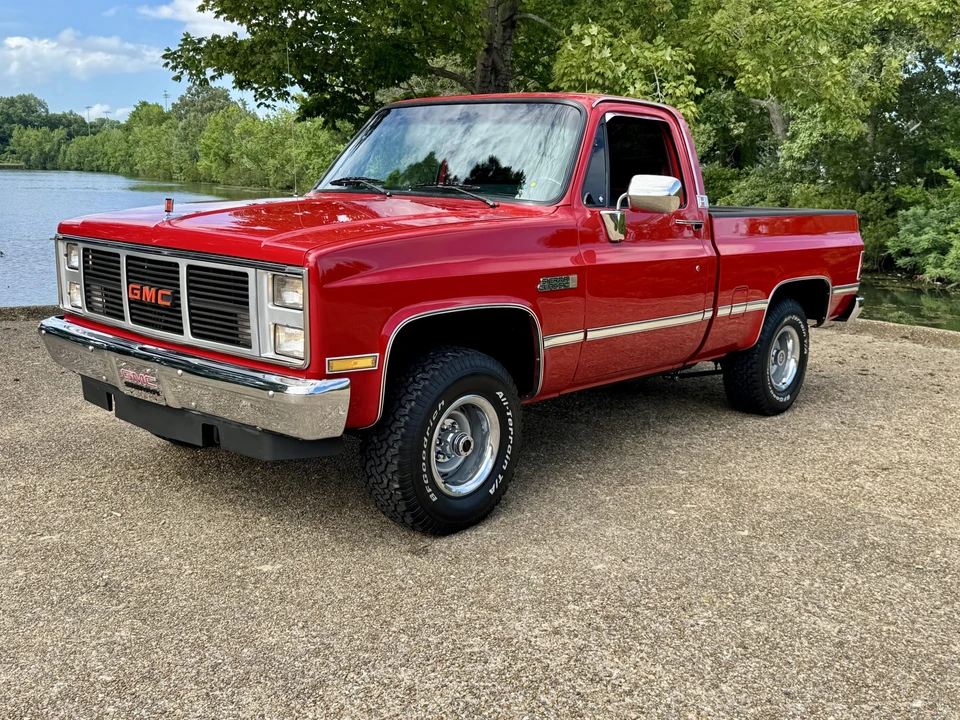 1987 GMC Sierra 1st Gen - Image 2 of 31