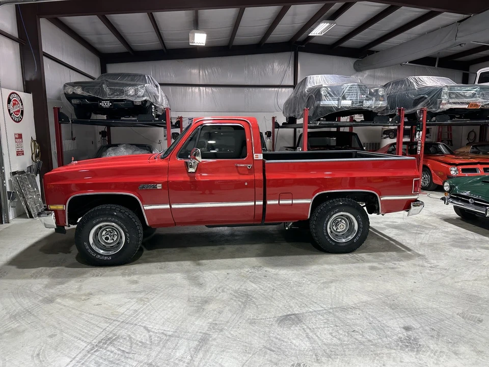 1987 GMC C/K 3rd Gen - Image 7 of 31