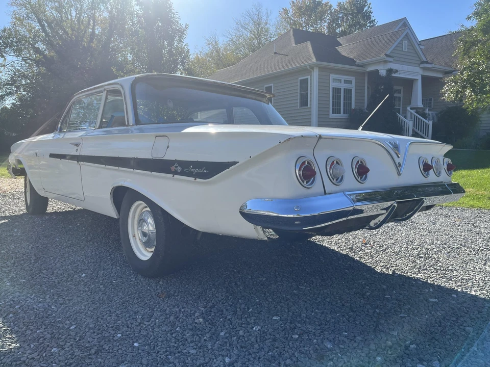 1961 Chevrolet Impala 2nd Gen - Image 8 of 31