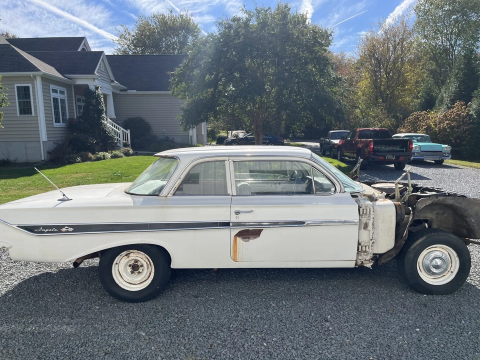 1961 Chevrolet Impala 2nd Gen - Image 12 of 31