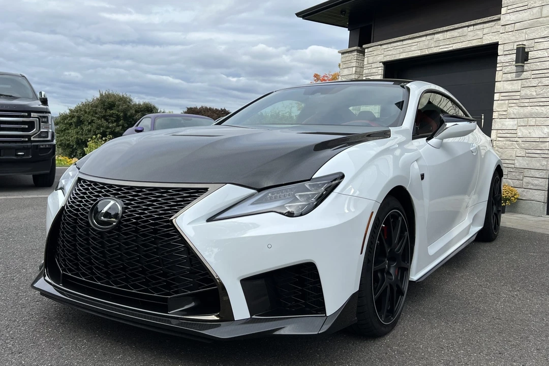 2021 Lexus RC F - Image 16 of 31