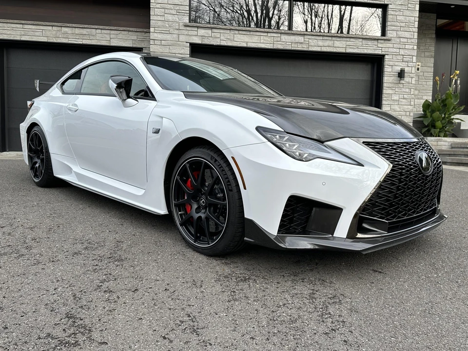 2021 Lexus RC F - Image 2 of 31