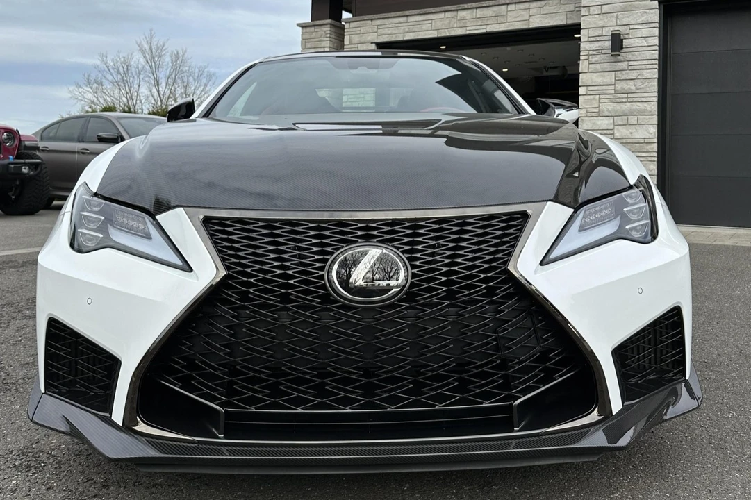 2021 Lexus RC F - Image 26 of 31