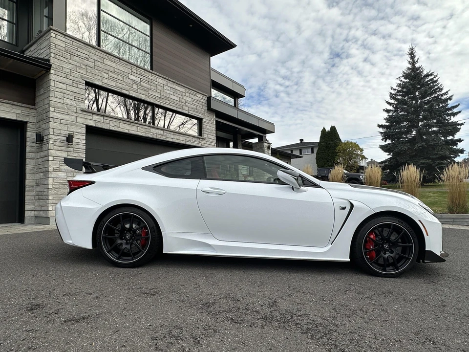 2021 Lexus RC F - Image 11 of 31