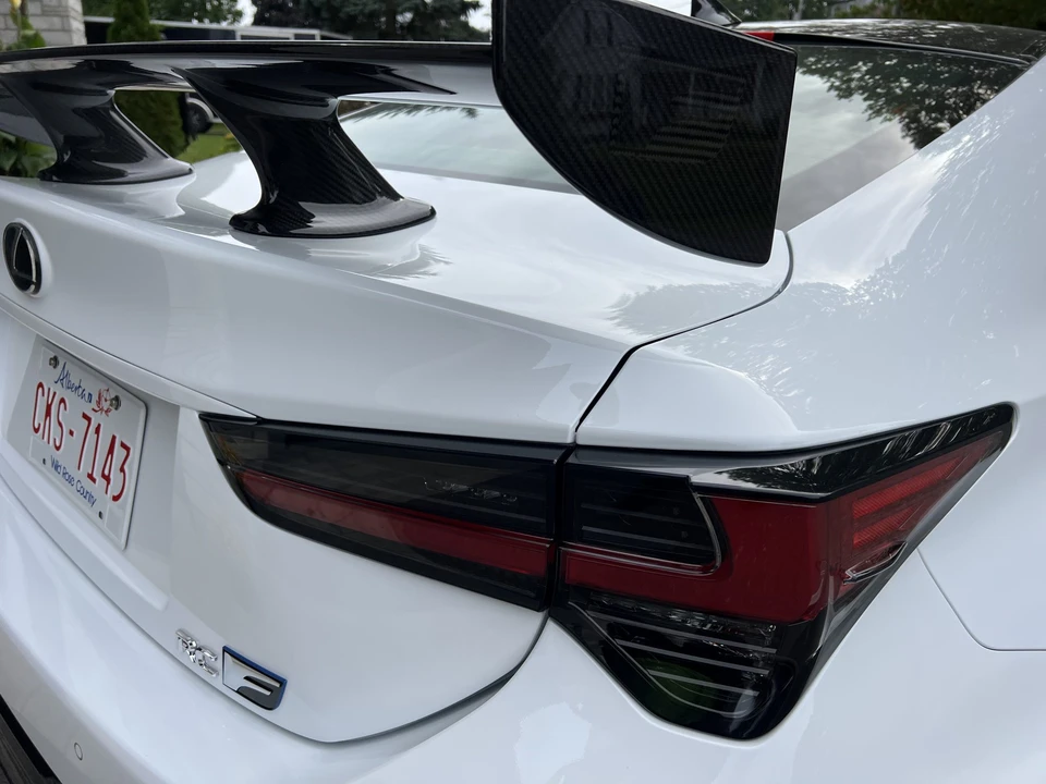 2021 Lexus RC F - Image 30 of 31