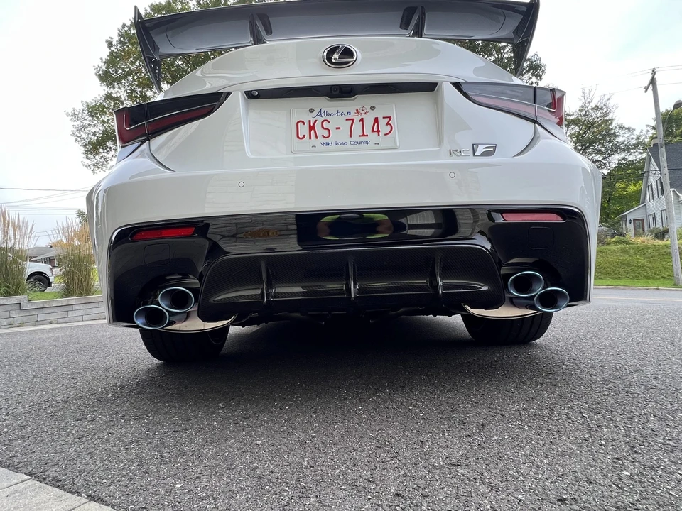 2021 Lexus RC F - Image 19 of 31