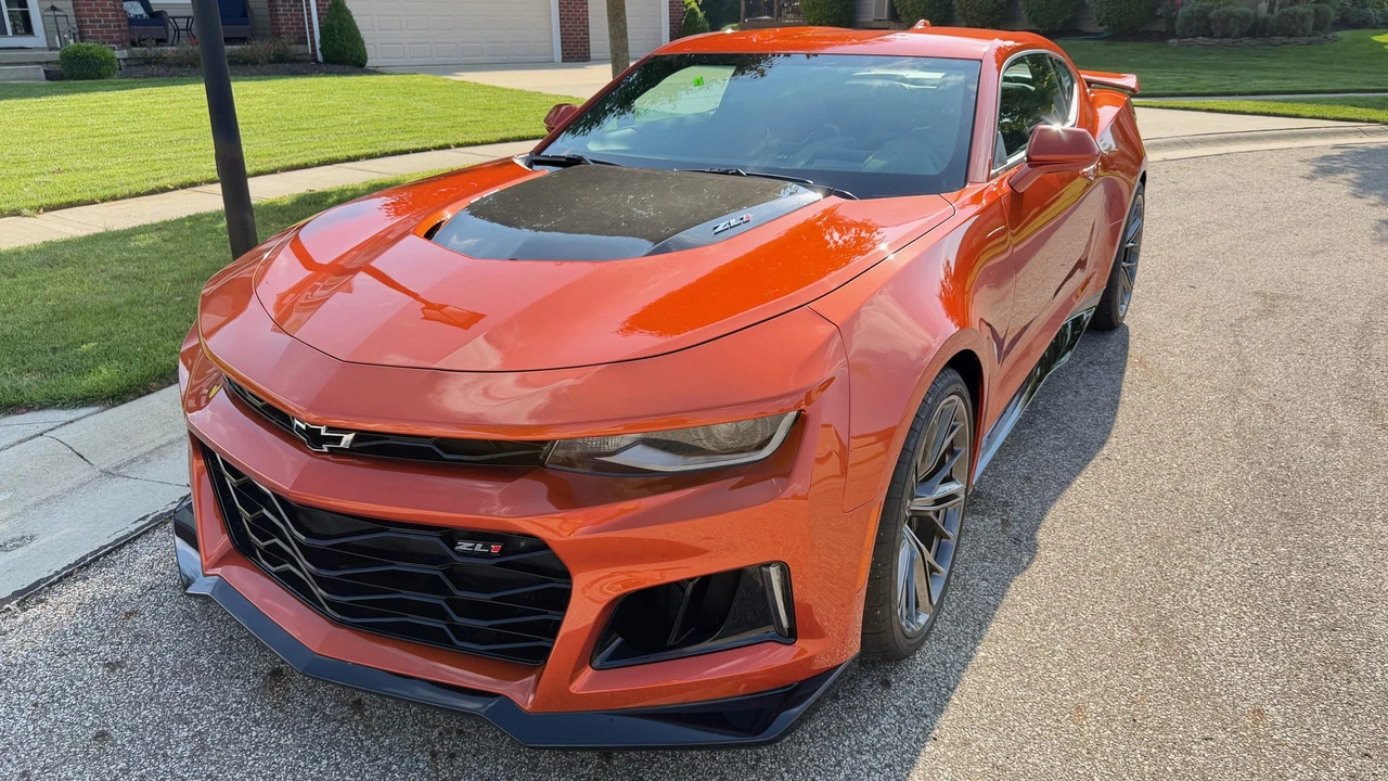 2024 Chevrolet Camaro ZL1 6th Gen - Image 4 of 31