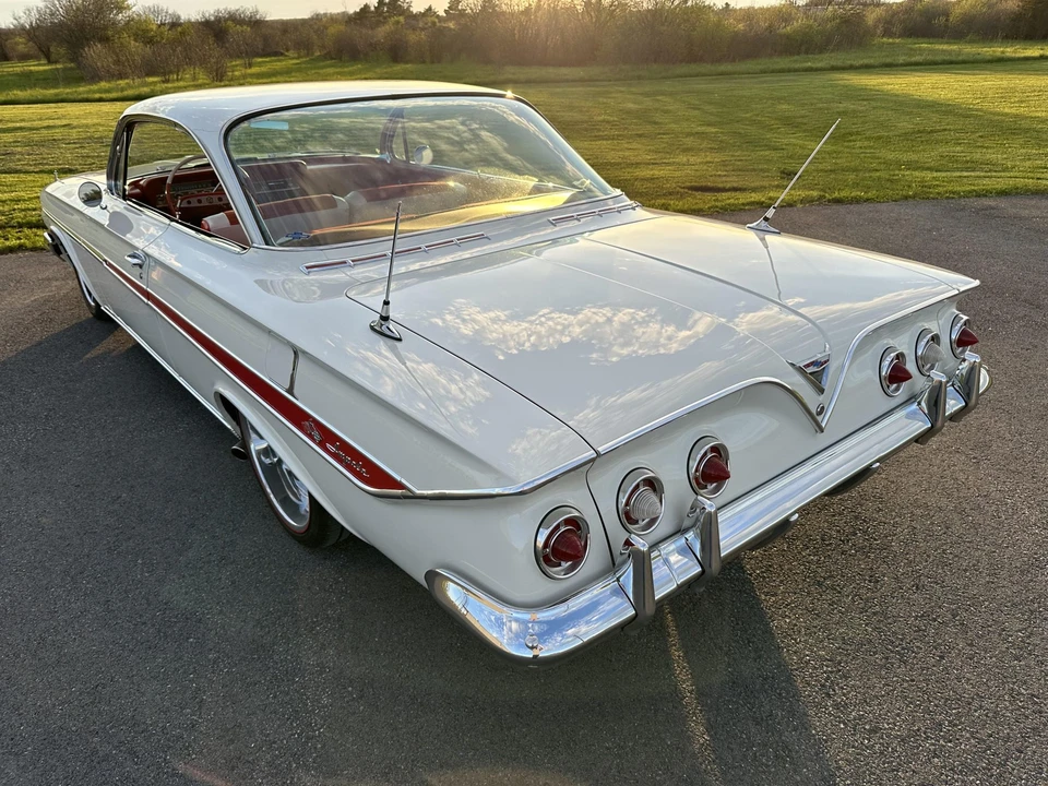 1961 Chevrolet Impala 3rd Gen - Image 28 of 31