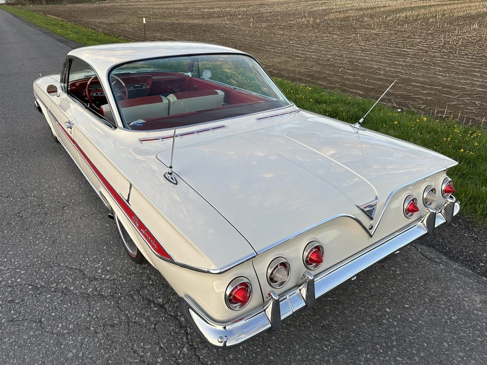 1961 Chevrolet Impala 3rd Gen - Image 30 of 31