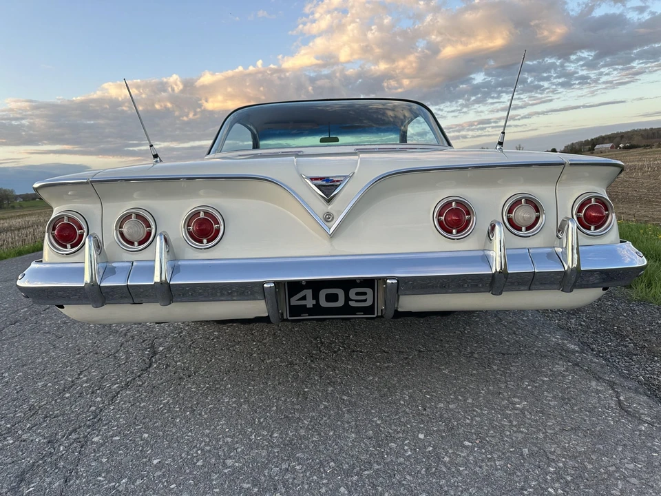 1961 Chevrolet Impala 3rd Gen - Image 24 of 31