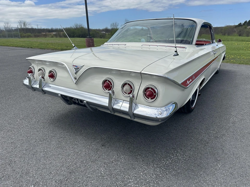 1961 Chevrolet Impala 3rd Gen - Image 18 of 31