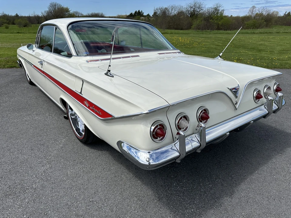 1961 Chevrolet Impala 3rd Gen - Image 31 of 31