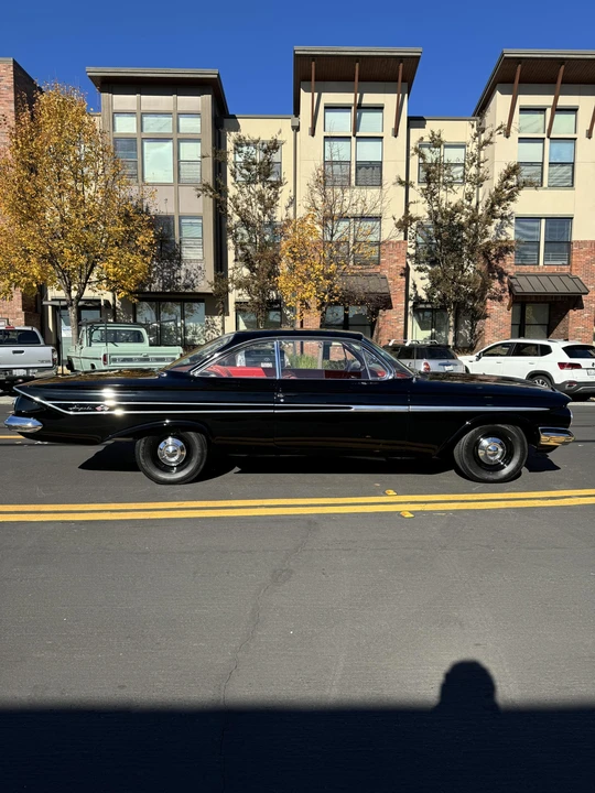 1961 Chevrolet Impala 3rd Gen - Image 5 of 26