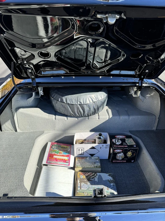 1961 Chevrolet Impala 3rd Gen - Image 14 of 26