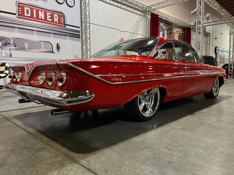 1961 Chevrolet Impala 3rd Gen - Image 27 of 31