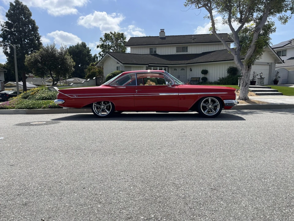 1961 Chevrolet Impala 3rd Gen - Image 12 of 31