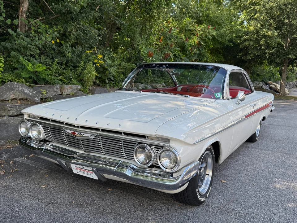 1961 Chevrolet Impala SS 3rd Gen - Image 6 of 31