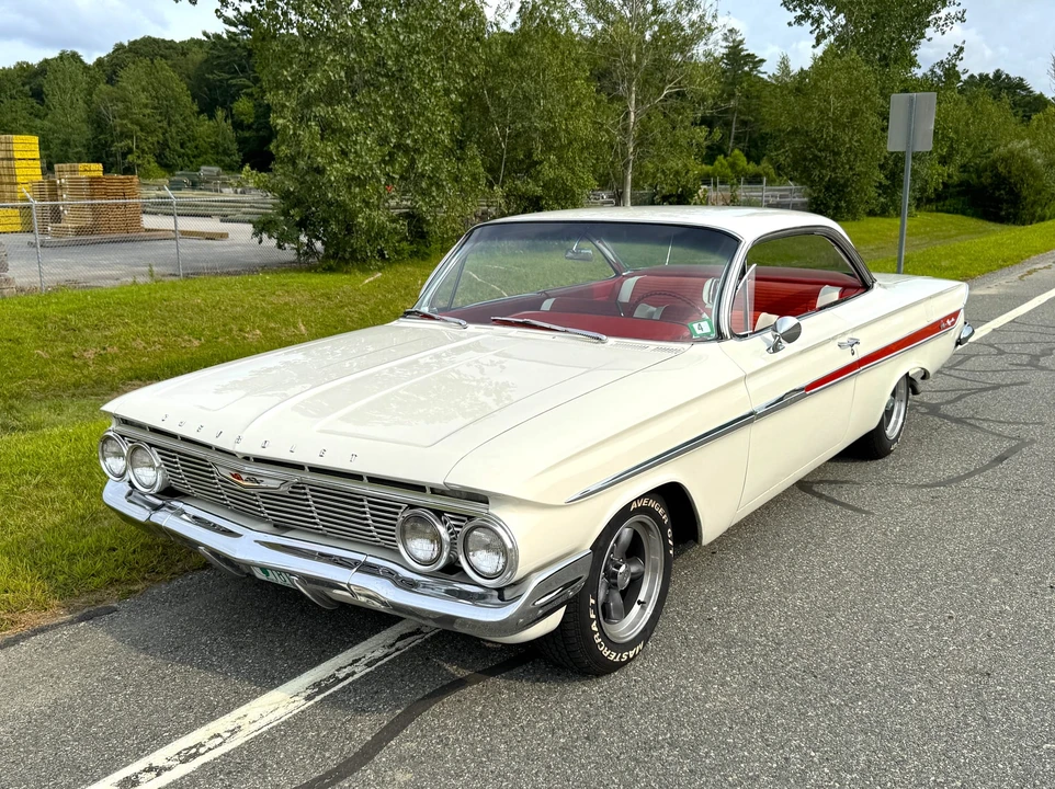 1961 Chevrolet Impala SS 3rd Gen - Image 7 of 31