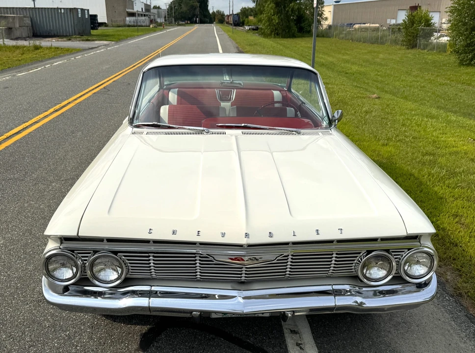 1961 Chevrolet Impala SS 3rd Gen - Image 11 of 31