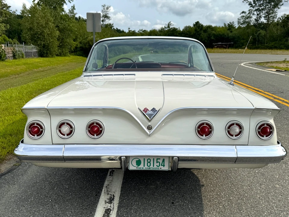 1961 Chevrolet Impala SS 3rd Gen - Image 29 of 31