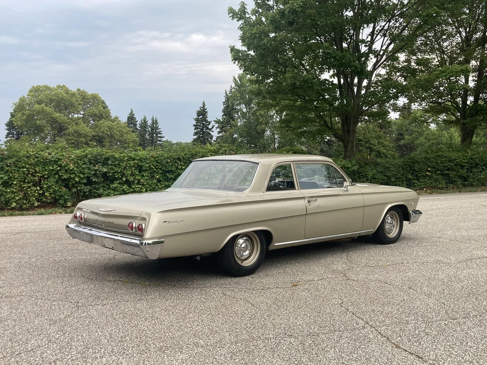 1962 Chevrolet Biscayne - Image 14 of 31
