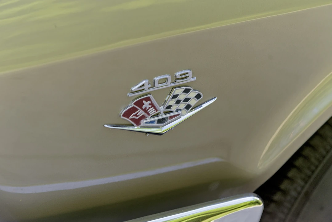 1963 Chevrolet Biscayne - Image 19 of 31