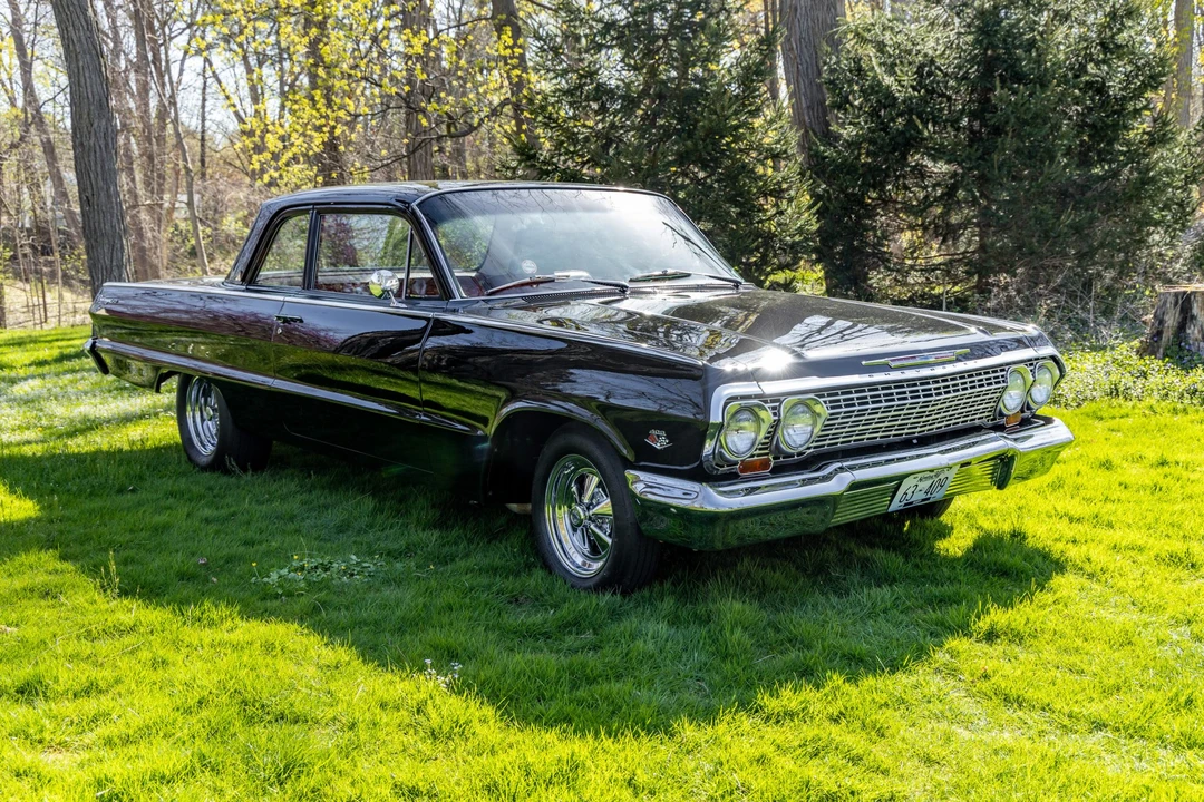 1963 Chevrolet Biscayne - Image 8 of 31