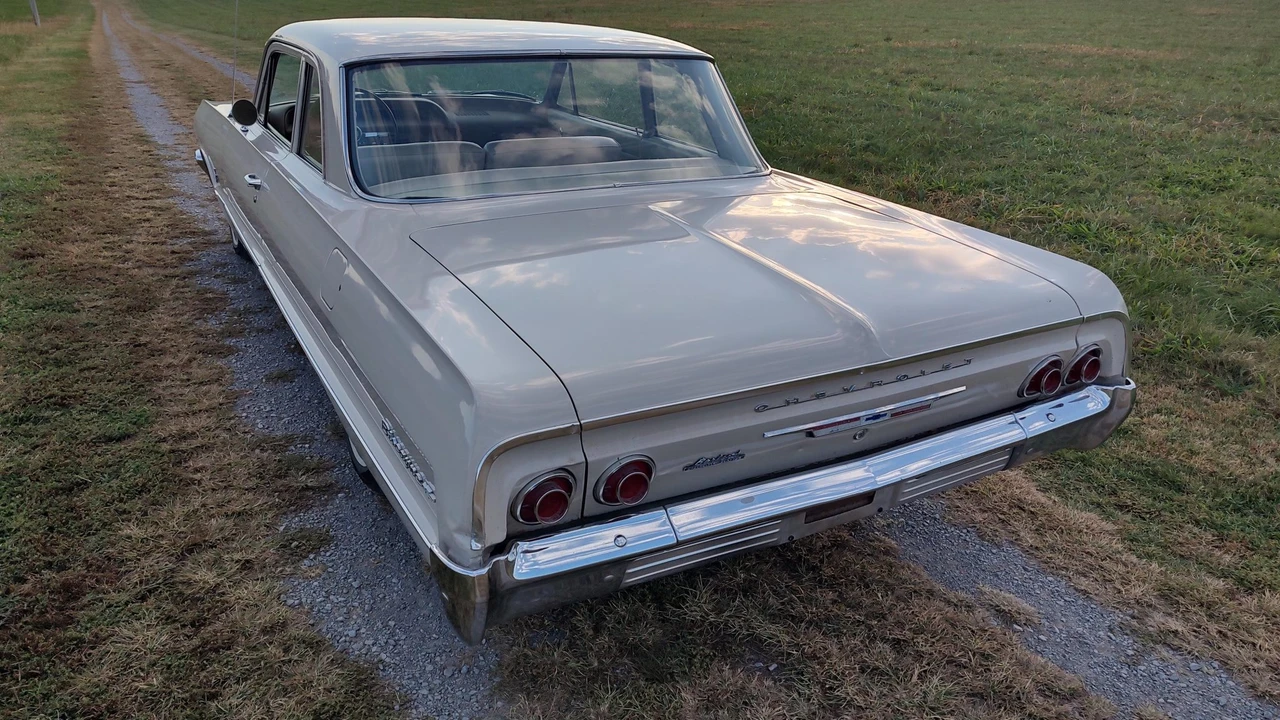 1964 Chevrolet Biscayne - Image 23 of 31