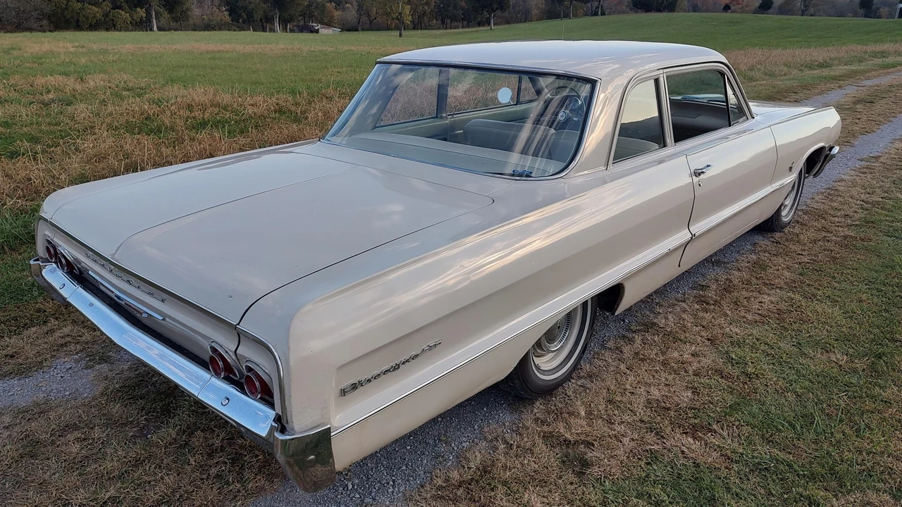1964 Chevrolet Biscayne - Image 18 of 31