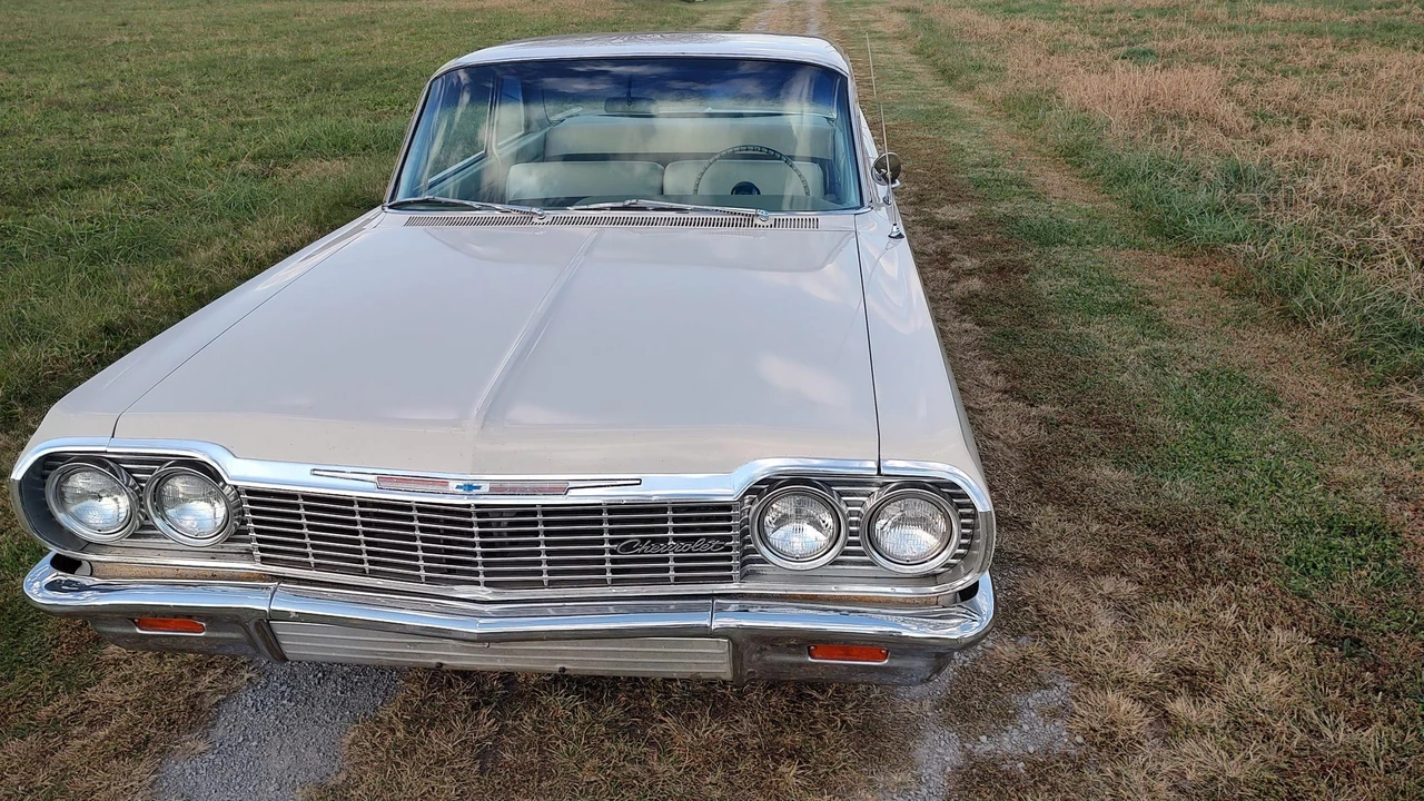 1964 Chevrolet Biscayne - Image 6 of 31