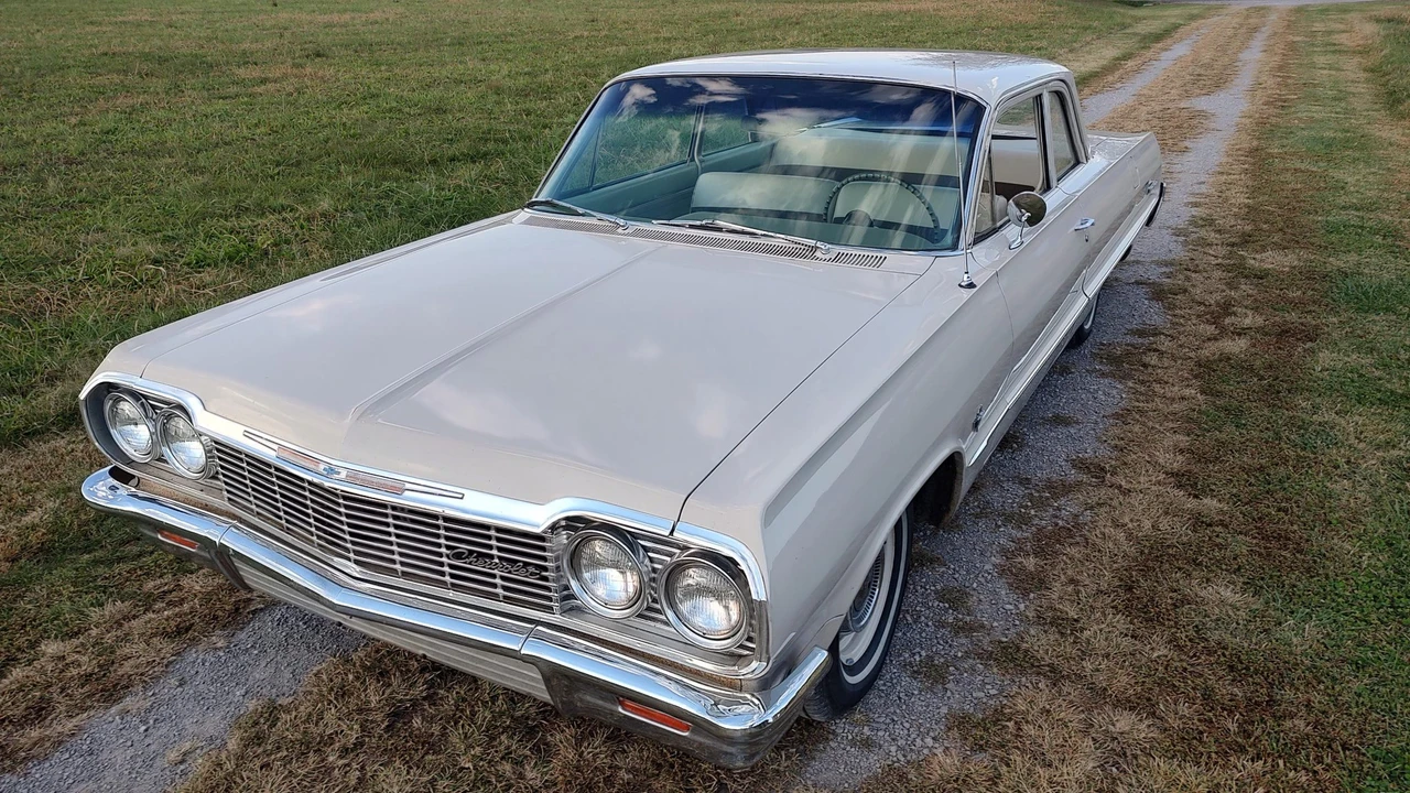1964 Chevrolet Biscayne - Image 5 of 31