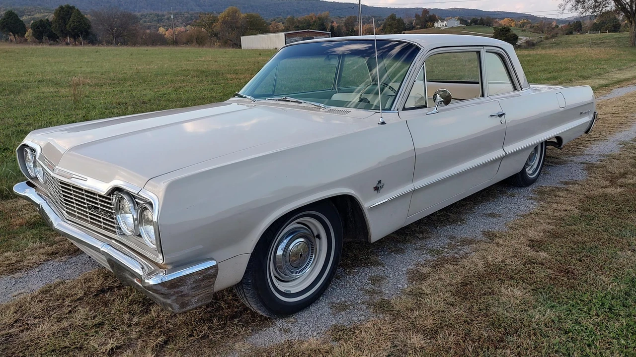 1964 Chevrolet Biscayne - Image 3 of 31