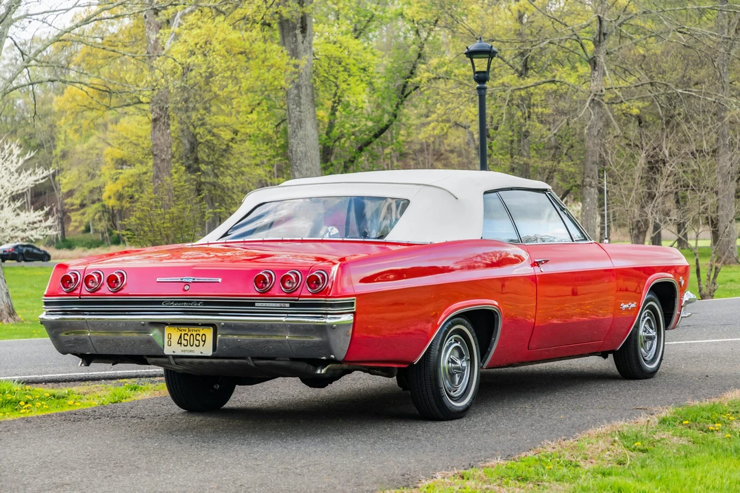 1965 Chevrolet Impala 4th Gen - Image 5 of 31