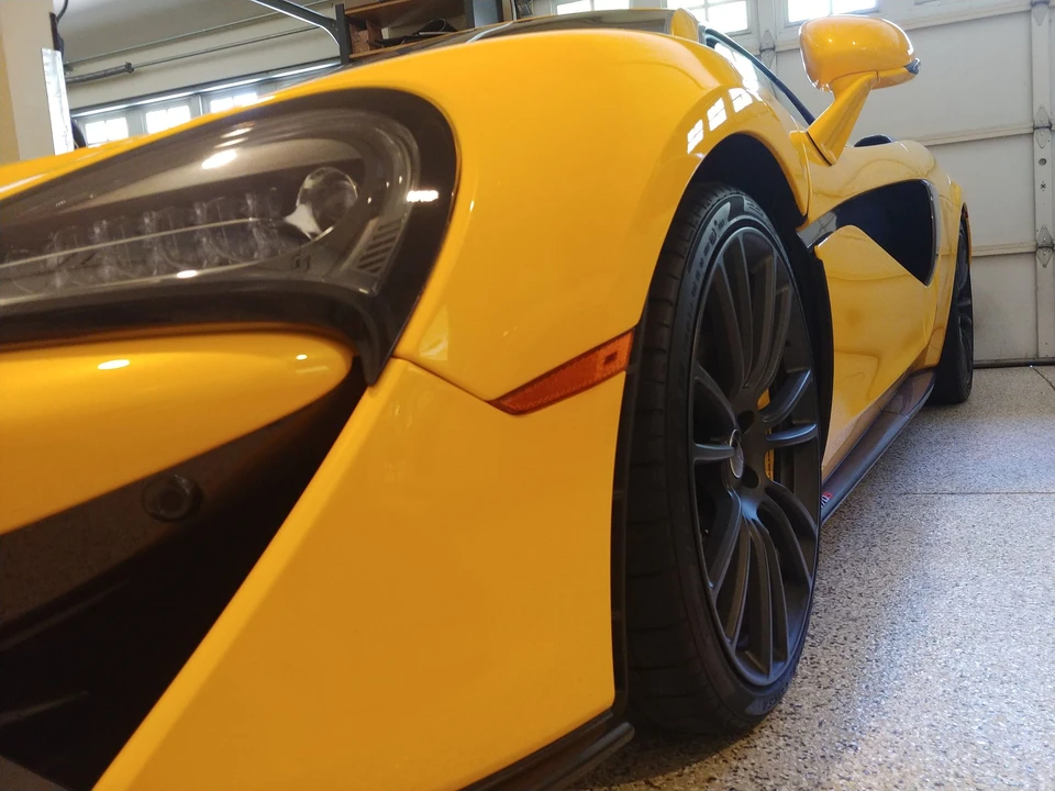 2017 McLaren 570S - Image 3 of 10