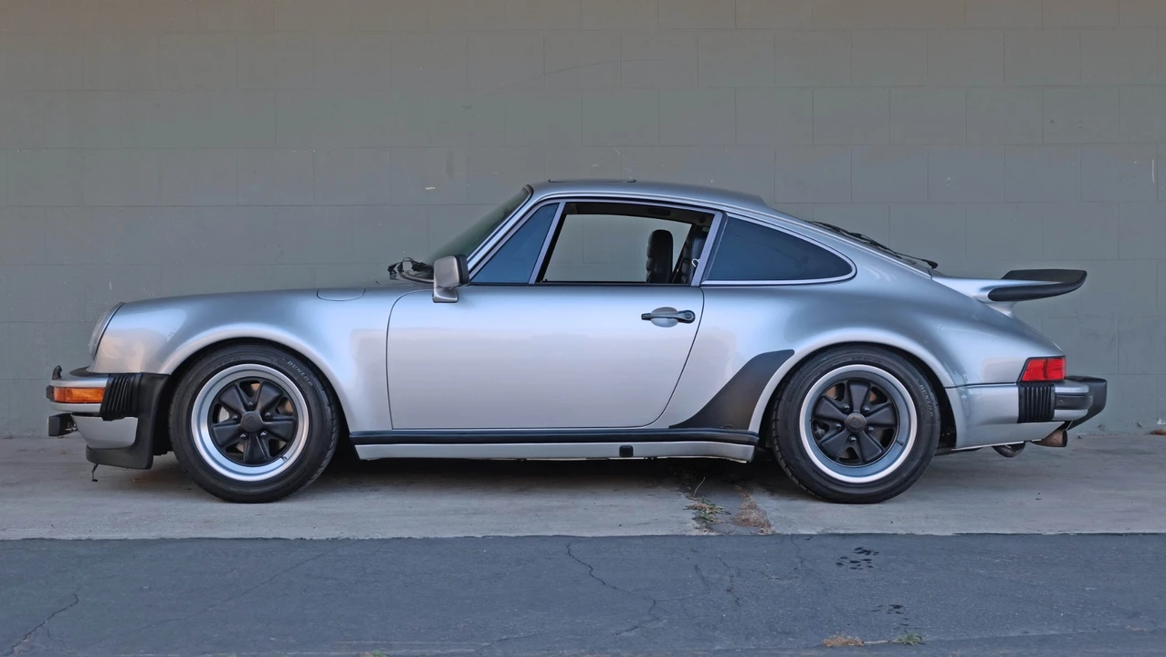 1977 Porsche 930 Turbo - Image 13 of 31