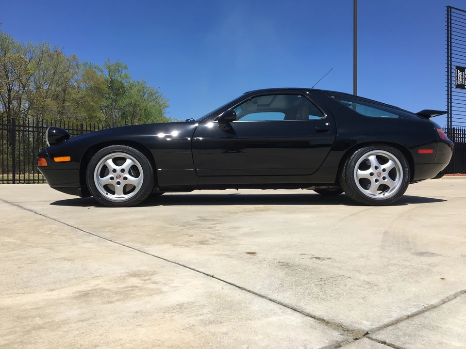 1994 Porsche 928 GTS - Image 5 of 31