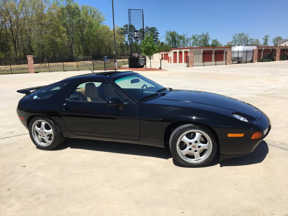 1994 Porsche 928 GTS - Image 16 of 31