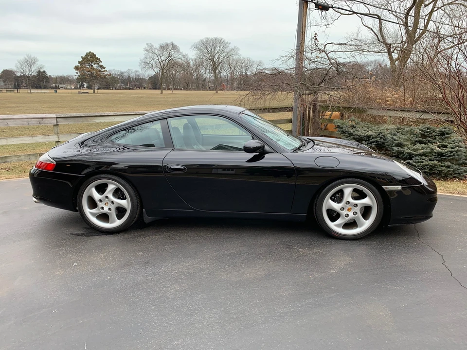 2002 Porsche 996 Carrera - Image 9 of 31