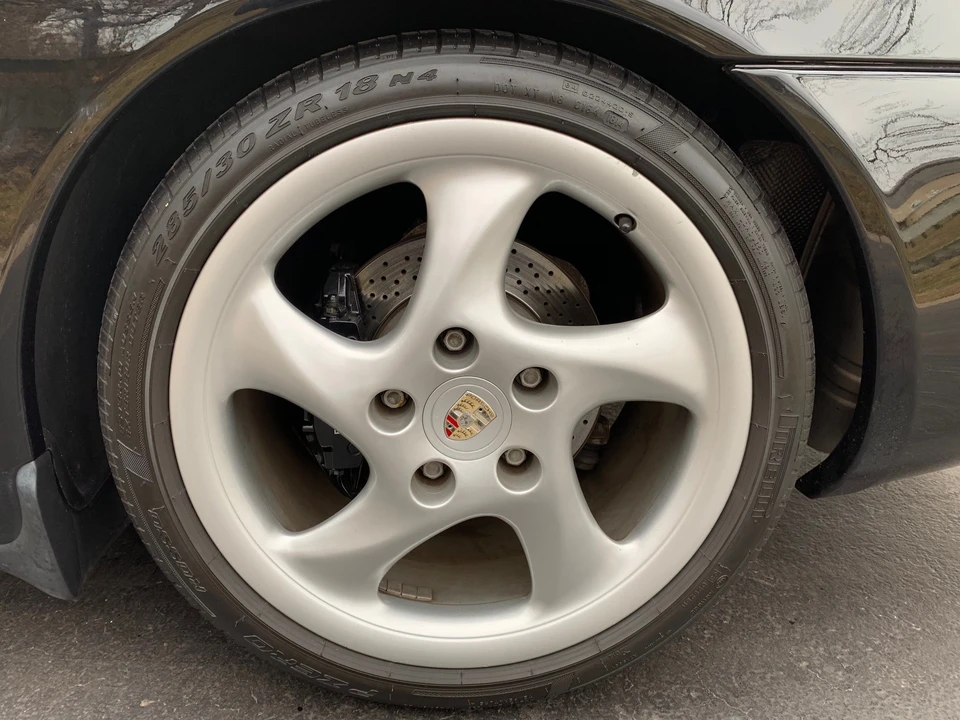 2002 Porsche 996 Carrera - Image 26 of 31